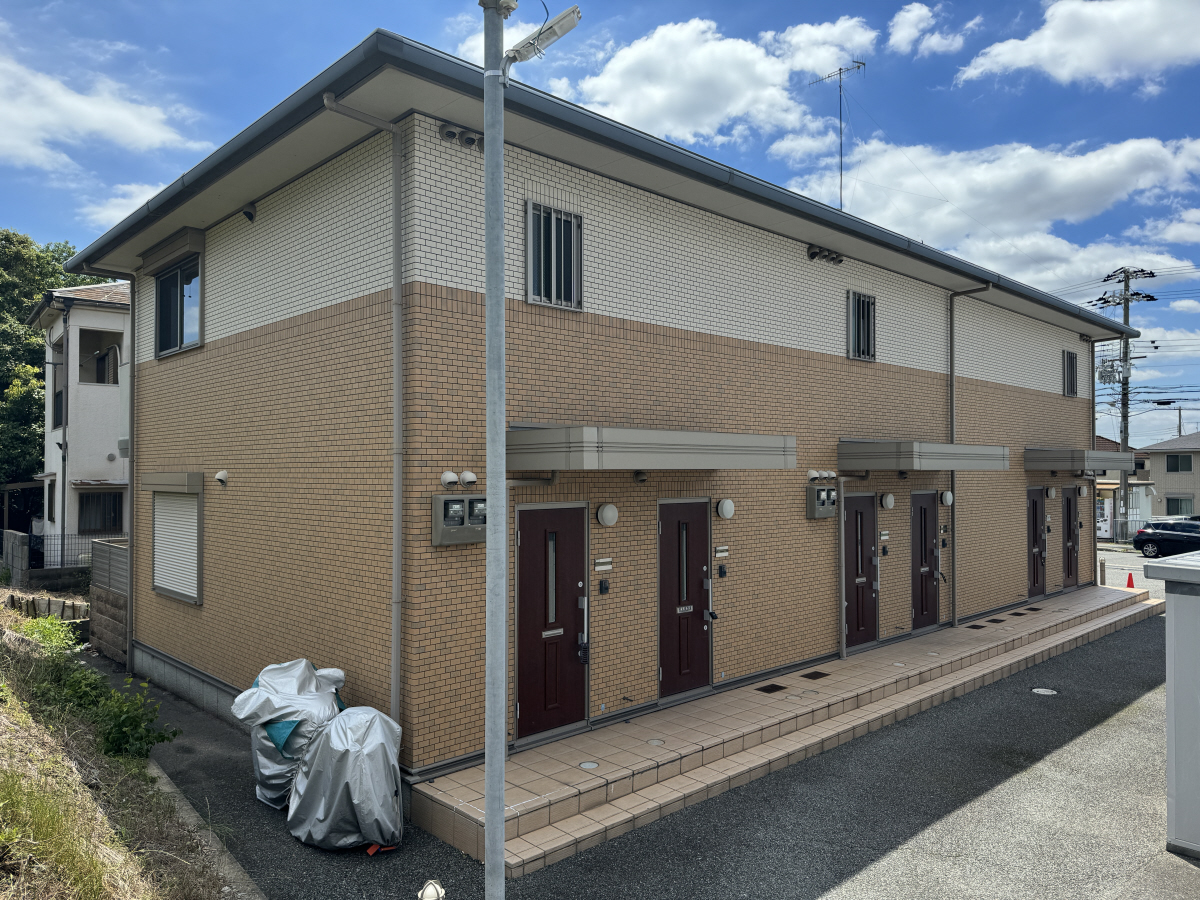 物件番号:1076705166 人気のオール電化仕様　設備も充実のハイツ　敷地内の駐車場も空有ります