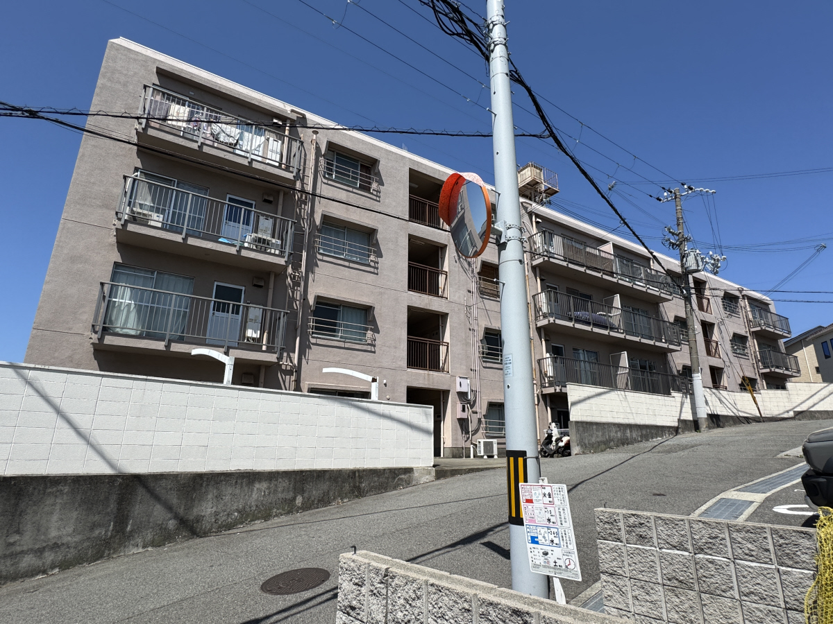 物件番号:1076723789 室内リフォーム済み 経済的な都市ガス 敷地内の駐車場空有ります