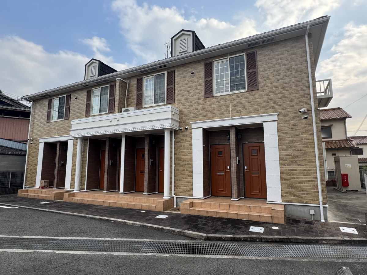 物件番号:1076745278 浴室乾燥機　シャンプードレッサー　インターネット無料　敷地内駐車場完備です