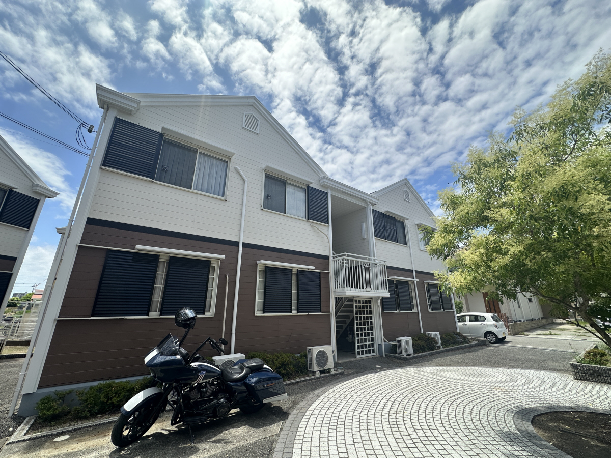 物件番号:1076739992 大手ハウスメーカー施工　駐車場１台込の賃料　ペット飼育可　都市ガス物件
