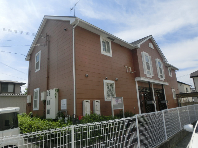 物件番号:1076708589 インターも近く　周辺に生活施設も多数有り　全角部屋で日当り良好です