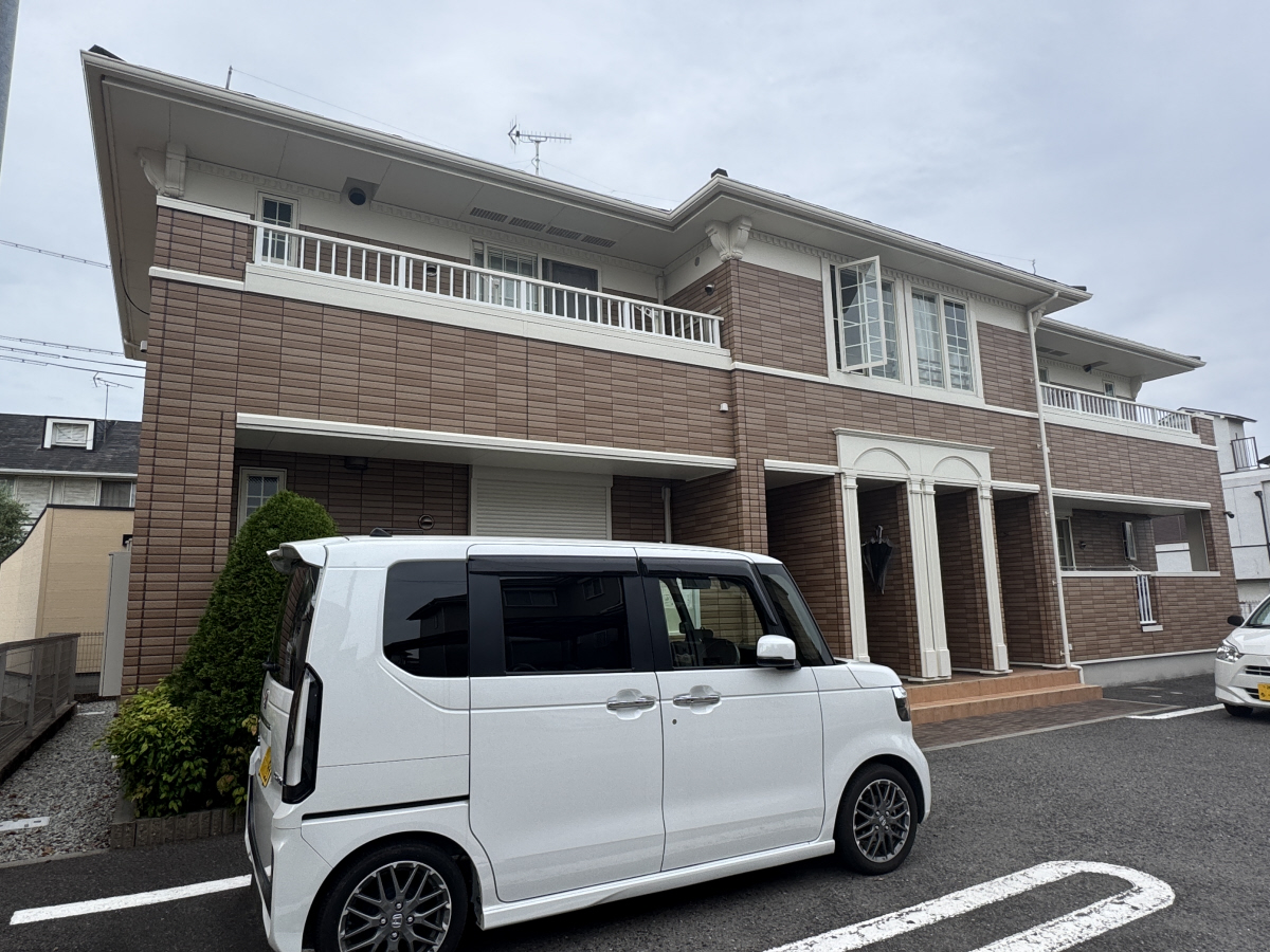 物件番号:1076708762 大手ハウスメーカー施工のハイツ　全戸角部屋の南向きで日当り良好です