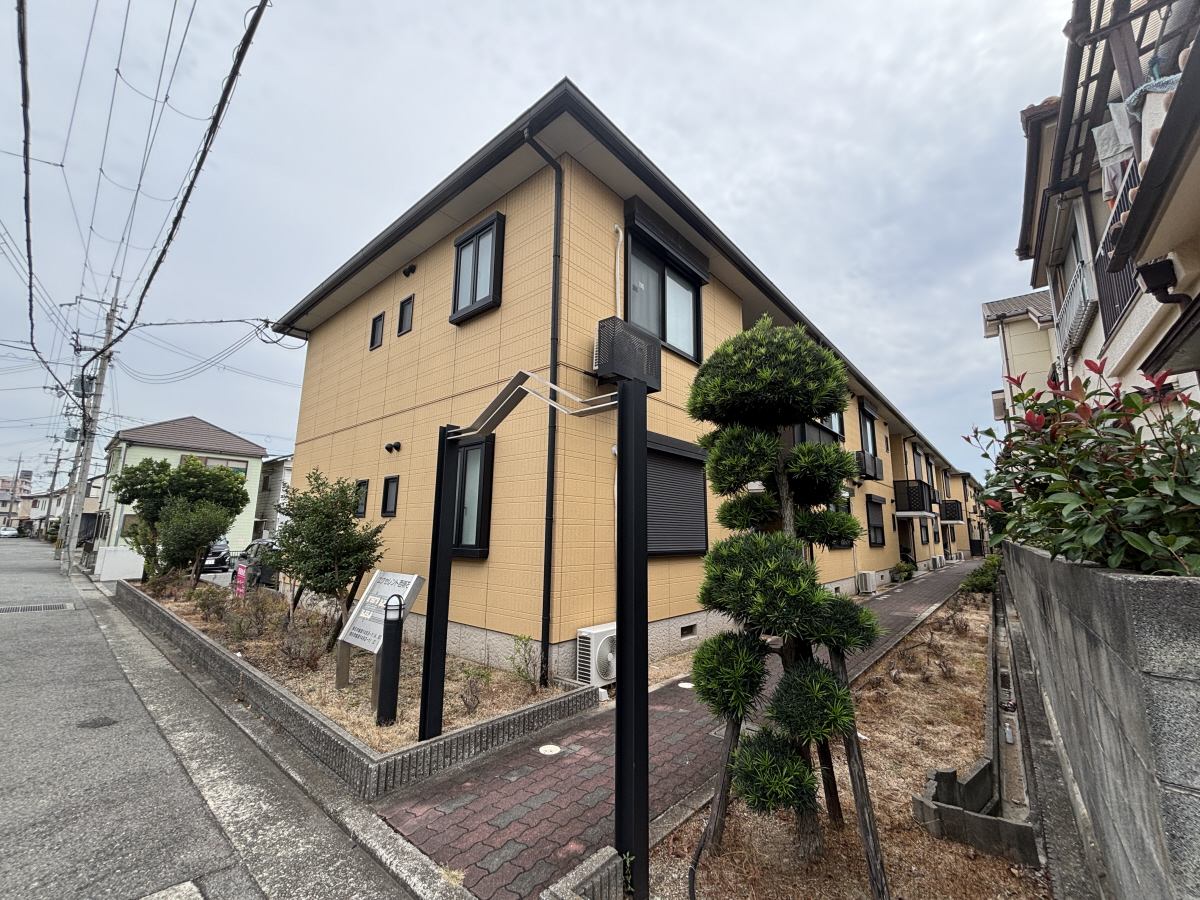 物件番号:1076742319 JR西明石駅まで徒歩圏内　閑静な住宅地　駐車場１台込の賃料です