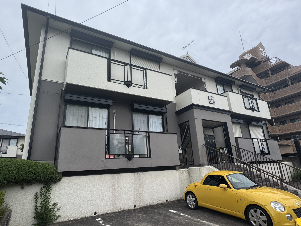 物件番号:1076727385 ペット（猫も）飼育相談可　全戸角部屋で日当り良好　駐車場１台込の賃料
