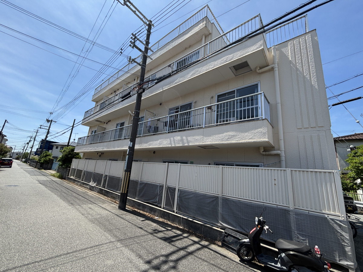 物件番号:1076720722 敷金・礼金０円キャンペーン　敷地内駐車場空有り　生活便利な立地です
