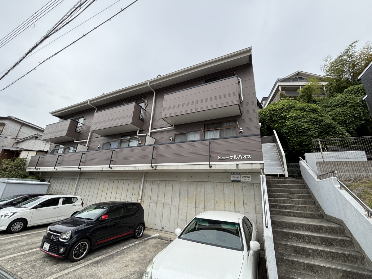 物件番号:1076744576 南東向きで日当たり良好　敷地内駐車場空有り　生活施設も充実してます