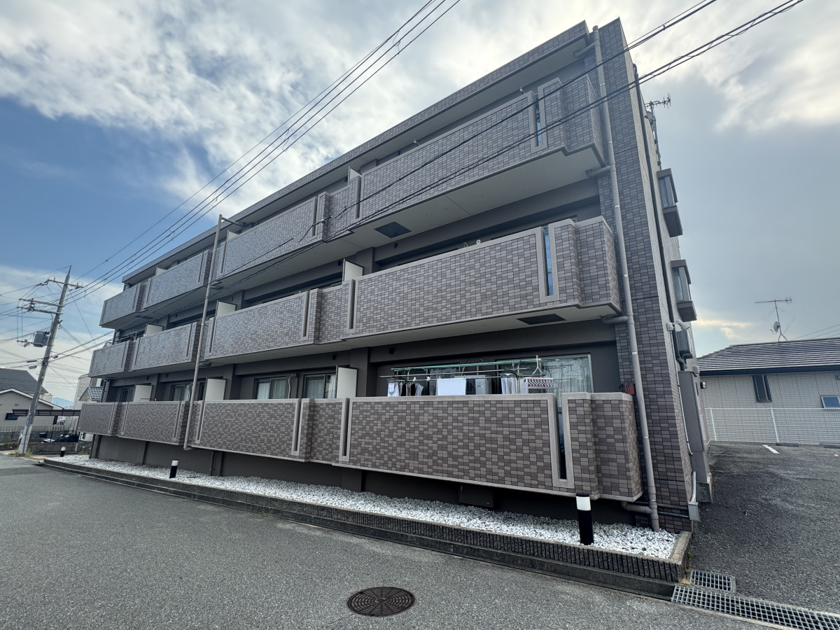 物件番号:1076744178 敷金・礼金０円　人気の小山ニュータウン　床暖房付き　インターネット無料です