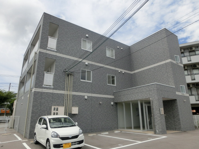 物件番号:1076730327 敷金・礼金0円キャンペーン　周辺に生活施設多数有り　経済的な都市ガスです