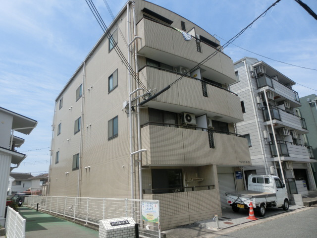 物件番号:1076744347 オートロック付きマンション　オール電化で経済的　全戸角部屋で日当り良好です