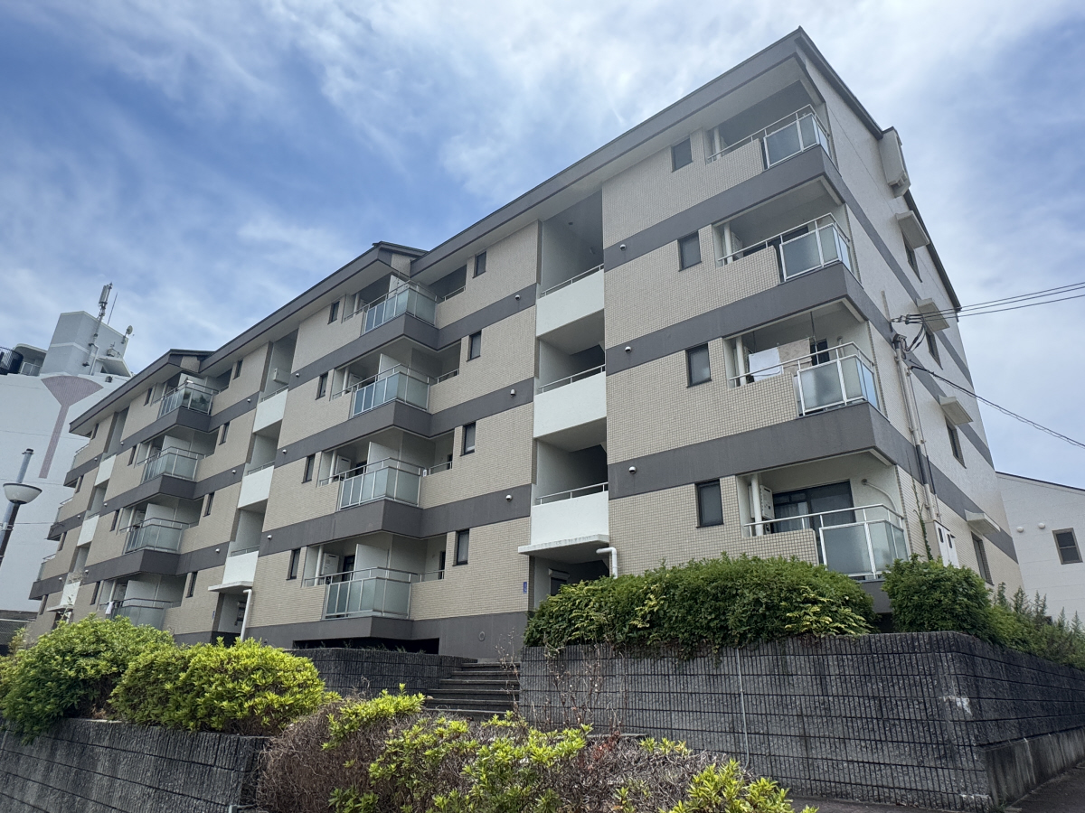 物件番号:1076746613 敷金・礼金0円キャンペーン 生活便利な立地 駐車場1台込の賃料です