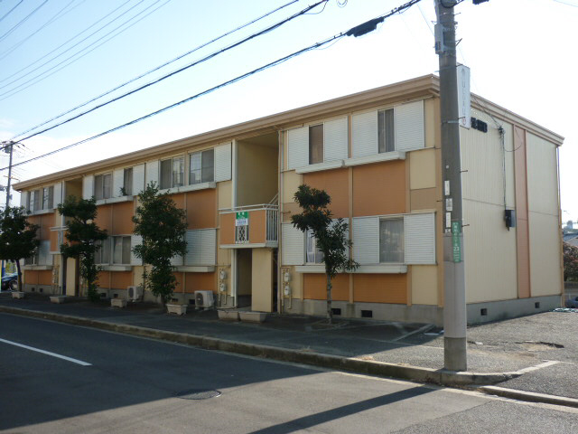 物件番号:1076745139 ペット（猫も）可　敷金・礼金０円　敷地内駐車場完備　生活便利な立地です