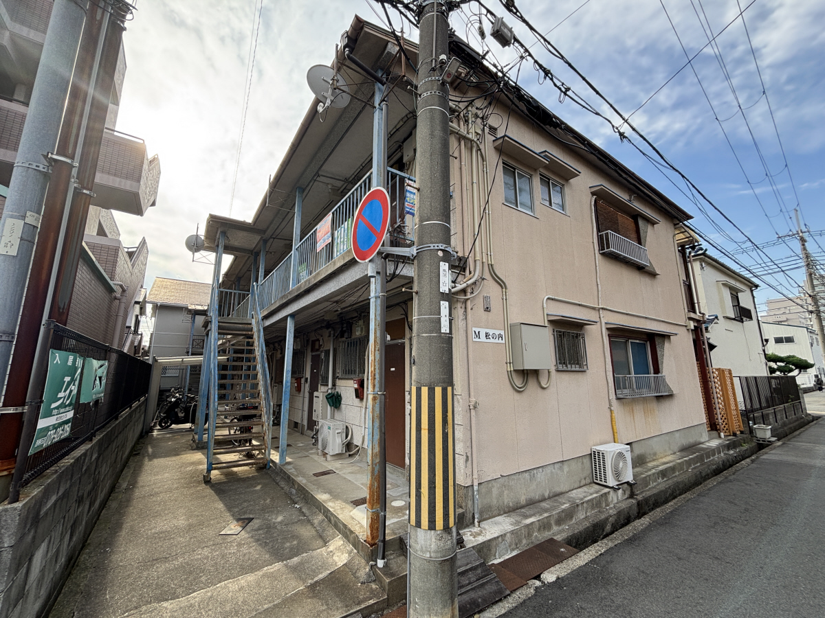 物件番号:1076744835 リノベーション物件 生活便利な立地 32型TV・エアコン2台付き 都市ガス仕様