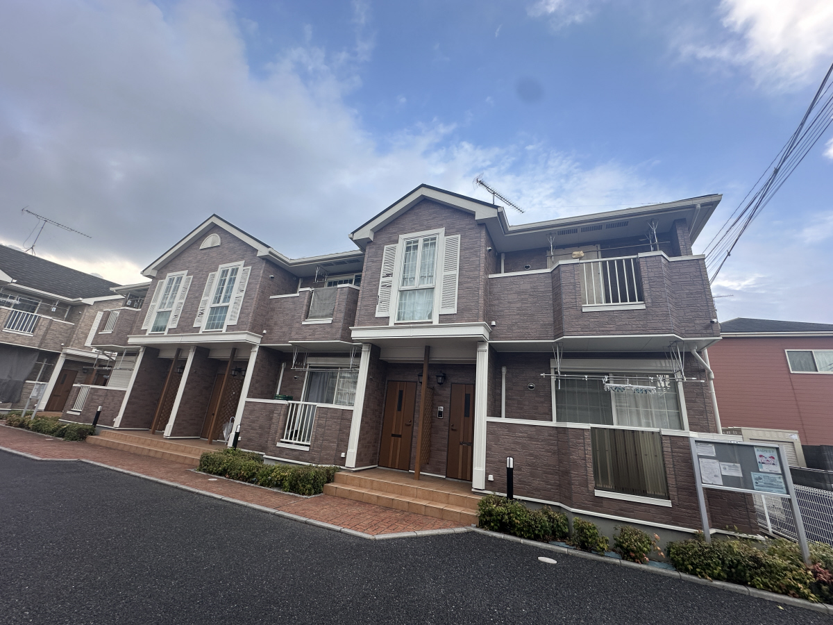 物件番号:1076716807 敷金・礼金0円キャンペーン　設備充実　敷地内駐車場完備　カウンターキッチン