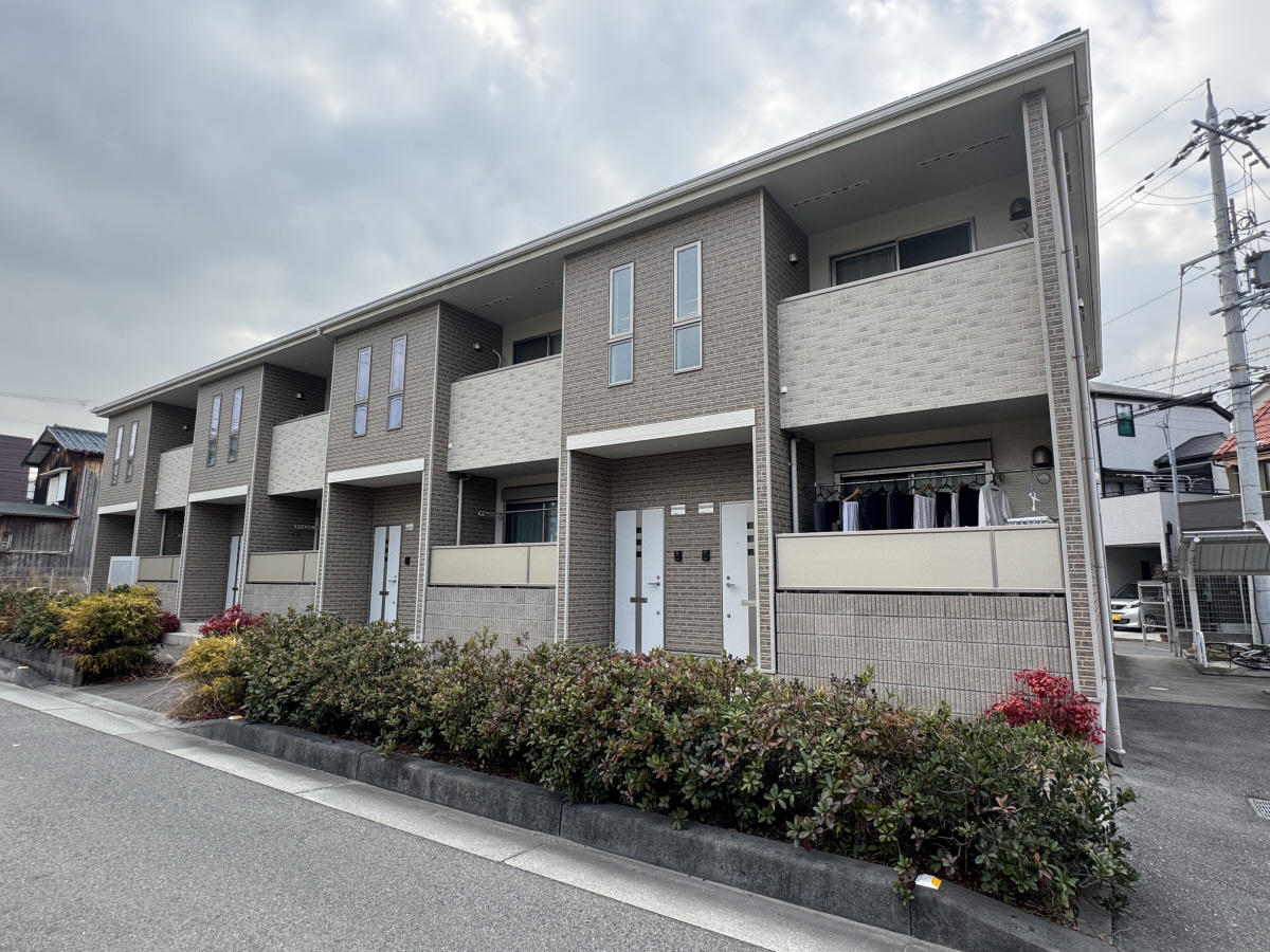 物件番号:1076742167 大手ハウスメーカーのオール電化築浅ハイツ　エアコンなどの設備充実