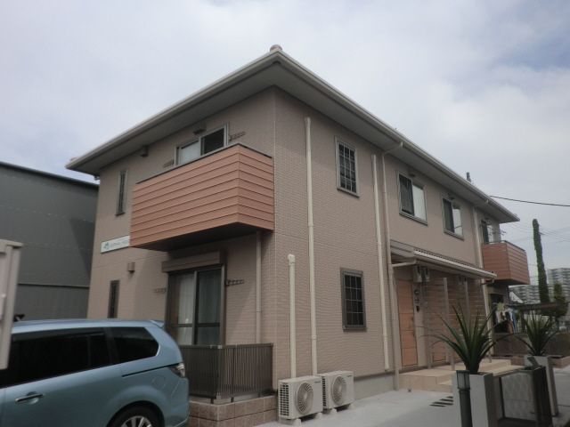 物件番号:1076716794 大手ハウスメーカー施工の築浅ハイツ　全戸角部屋　敷地内駐車場完備