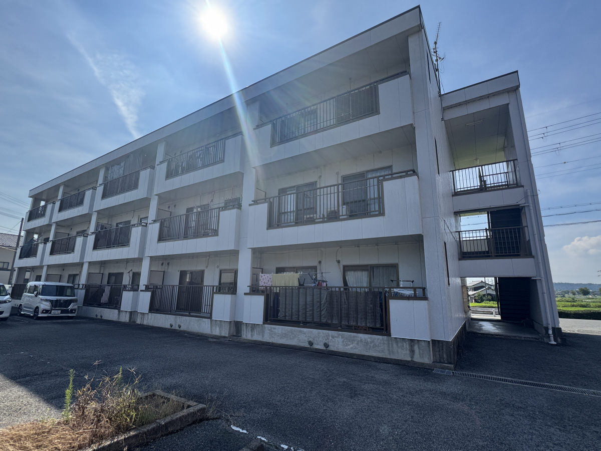 物件番号:1076725404 大手ハウスメーカー施工のマンション　3DK→2LDKに大改装　設備も増設です