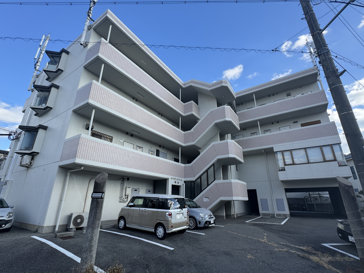 物件番号:1076745130 ペット（猫も）飼育可　コンビニ・スーパー近くに有り　JR西明石駅も徒歩圏内です