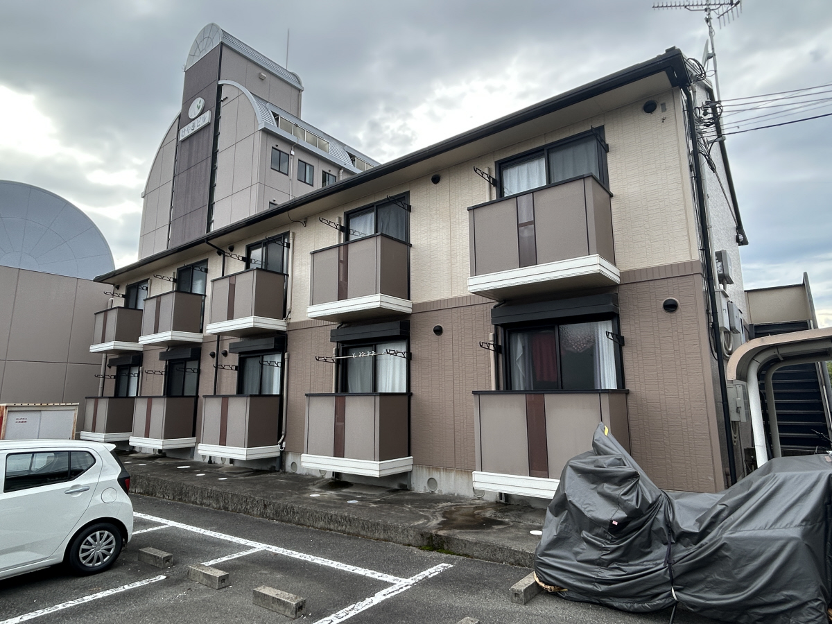 物件番号:1076737238 滝野社ＩＣの近く　滝野駅徒歩圏内　インターネット無料　駐車場１台込の賃料