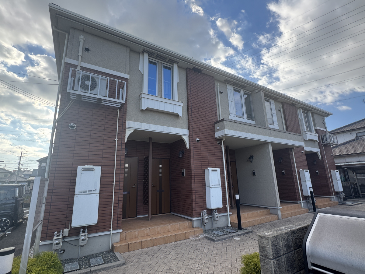 物件番号:1076719727 大手ハウスメーカー施工のハイツ 設備も充実 人気のカウンターキッチンです