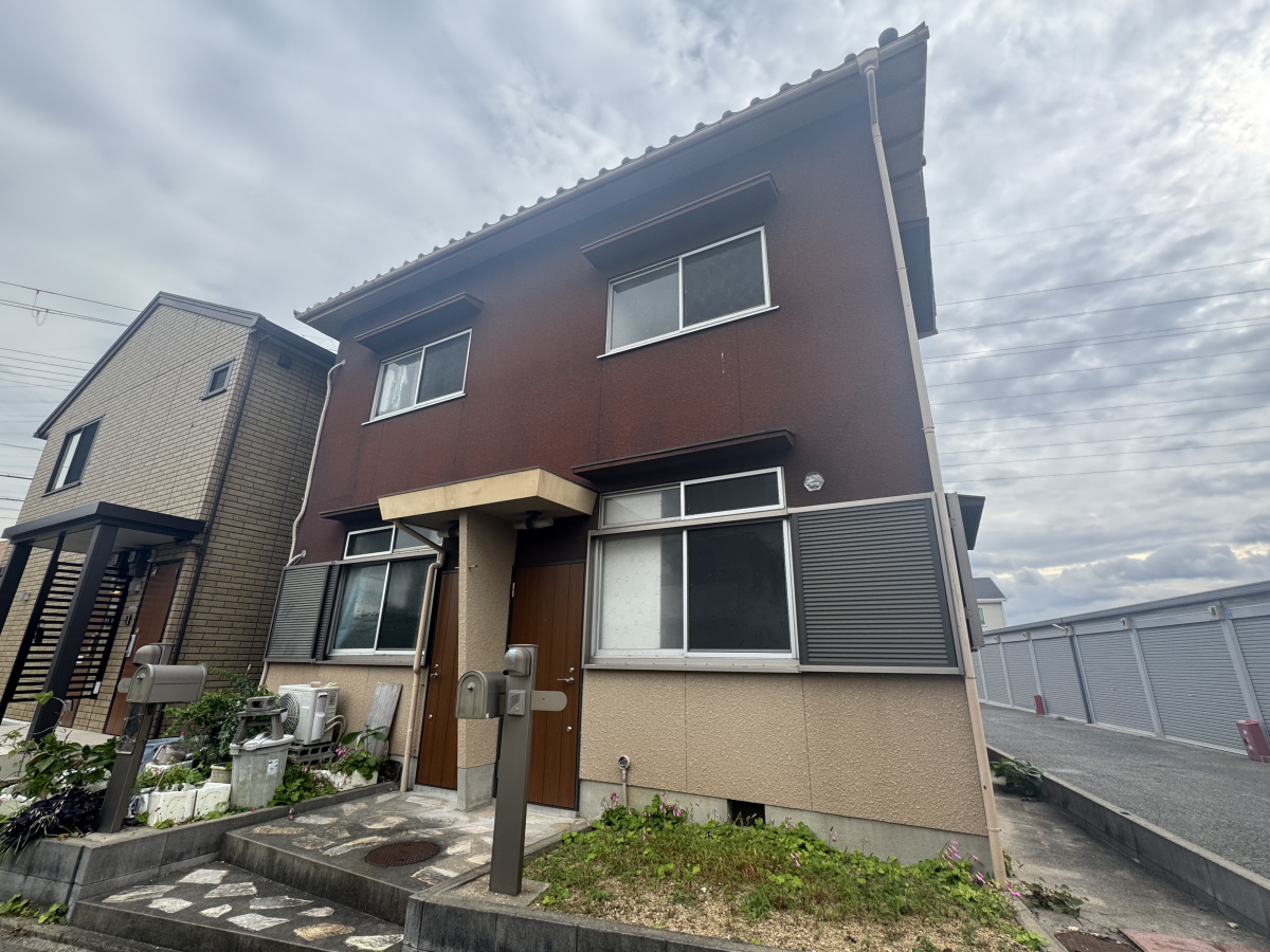 物件番号:1076723539 閑静な住宅街 駐車場1台込の賃料 室内リノベーションしています