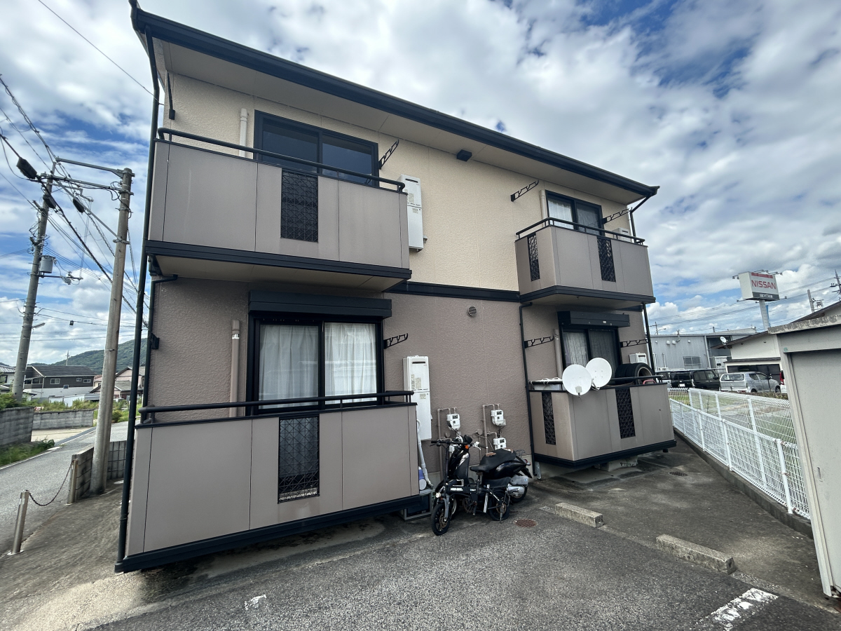 物件番号:1076720413 人気のエリア 大手ハウスメーカー施工 全戸角部屋 インターネット無料です