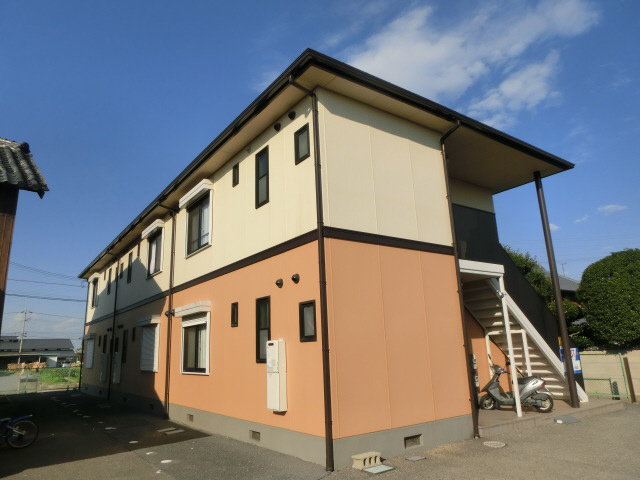 物件番号:1076720771 大手ハウスメーカー施工　駐車場１台込みの賃料　専用庭付きでファミリーのもオススメ