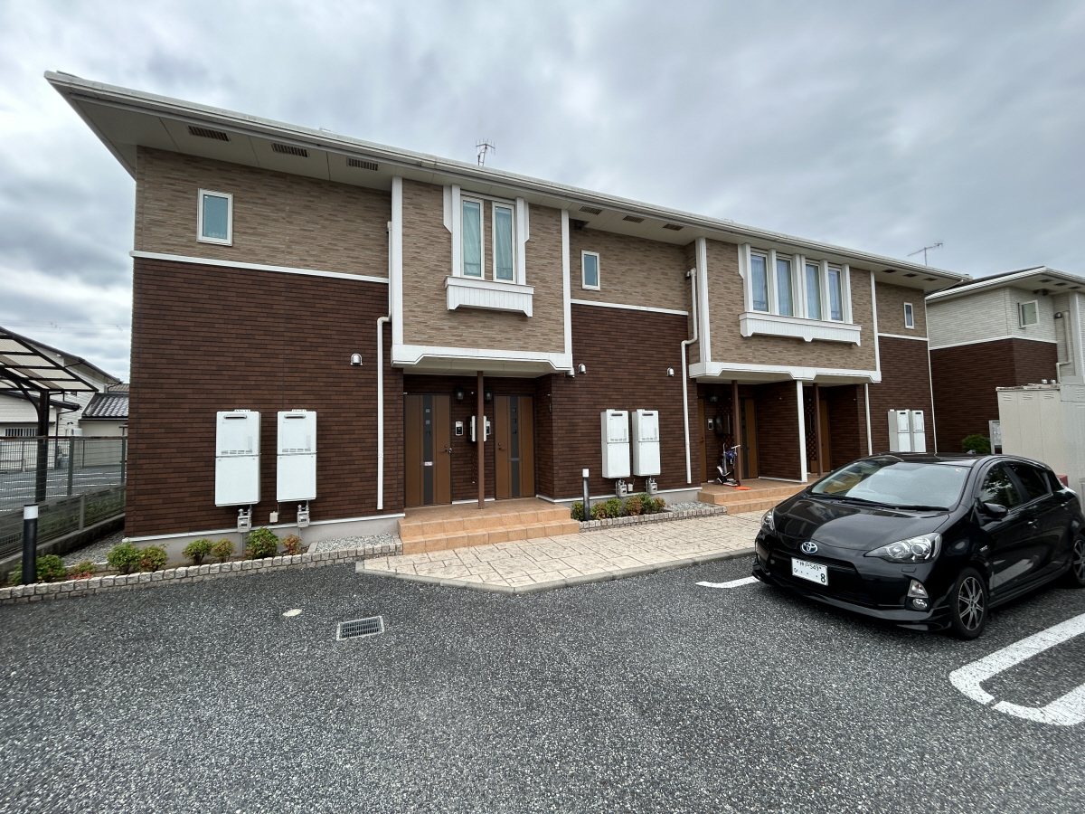 物件番号:1076721403 大手ハウスメーカー施工　敷地内駐車場有り　人気のカウンターキッチンです