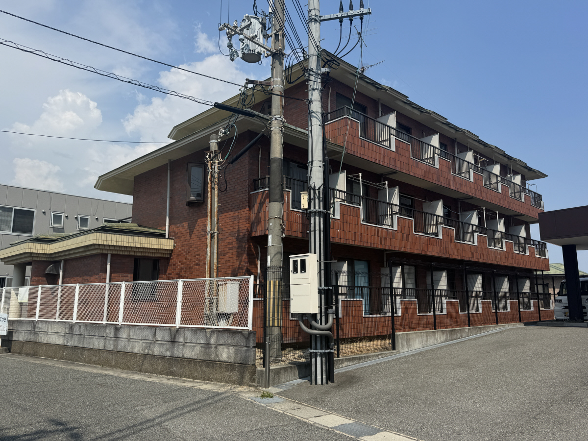 物件番号:1076729930 水道代定額で安心 インターネット無料 敷地内の駐車場空有ります