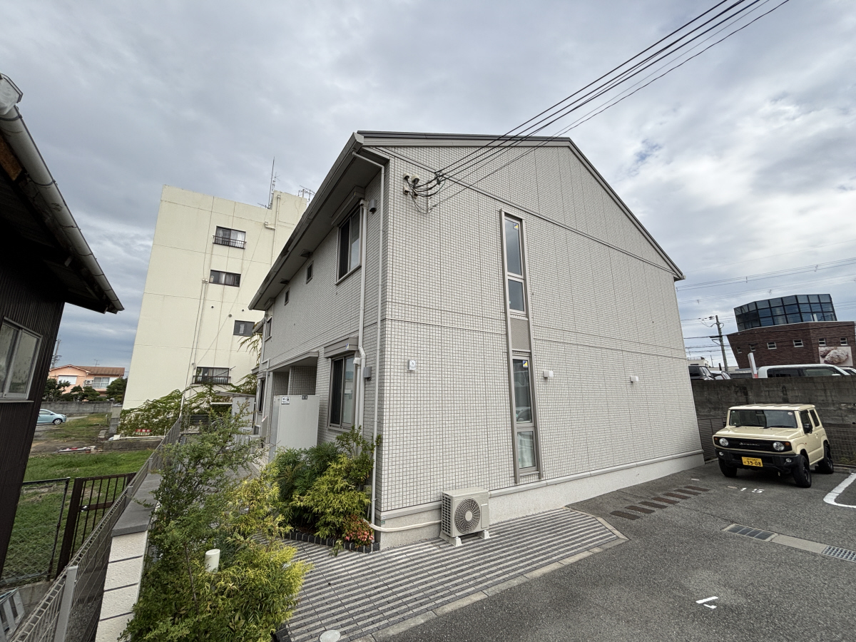 物件番号:1076723955 粟生線三木上の丸駅徒歩6分 住宅設備が充実 人気のオール電化 ネット無料