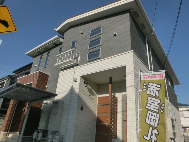 物件番号:1076724516 JR西明石駅まで徒歩圏内　全室角部屋で日当り良好　嬉しい都市ガスです