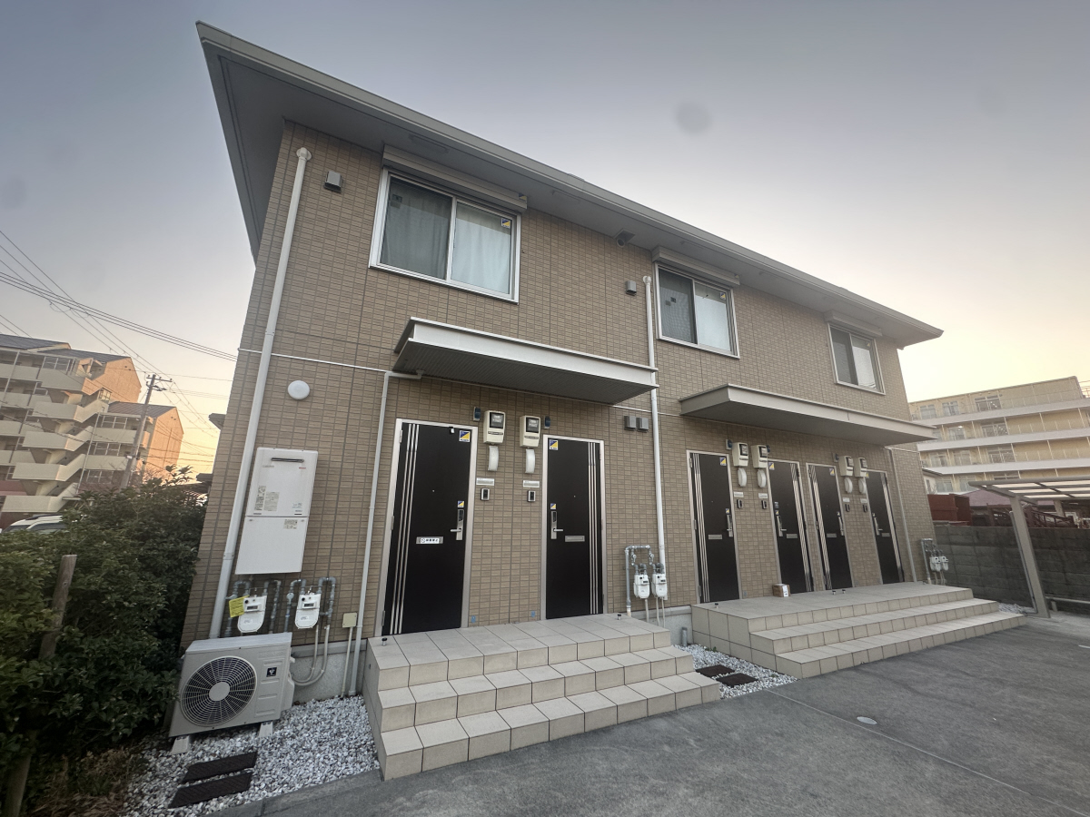 物件番号:1076725101 大手ハウスメーカー施工の築浅ハイツ 設備充実 近くに大型スーパー有ります