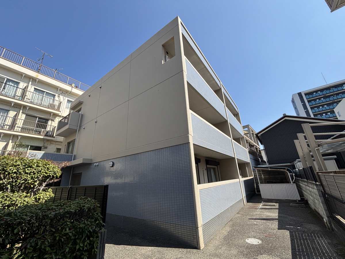 物件番号:1076745681 全戸角部屋☆明石駅徒歩５分、買物、交通とても便利です