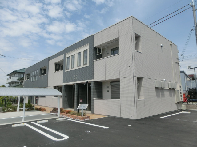 物件番号:1076726589 大手ハウスメーカー施工の築浅ハイツ 設備充実 JR・山陽2wayアクセス可