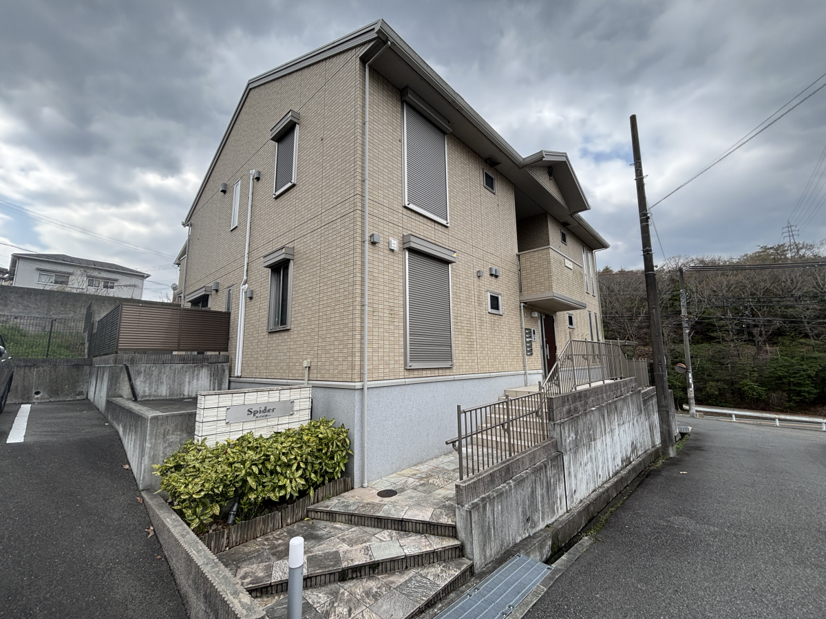 物件番号:1076727357 インターネット無料のハイツ オートロック付きで安心 角部屋で日当たり良好です