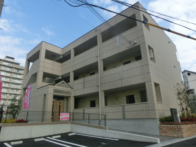 物件番号:1076727833 大手ハウスメーカー施工の築浅マンション　住宅設備充実　都市ガスで経済的　