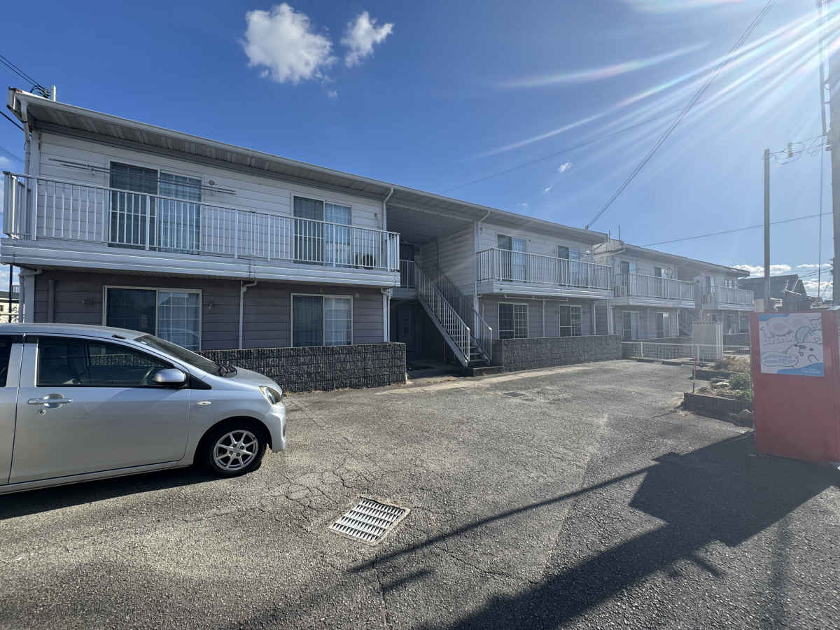 物件番号:1076728182 ペットOK　収納多数有り　窓もたくさんなので日当り＆風通し良好です