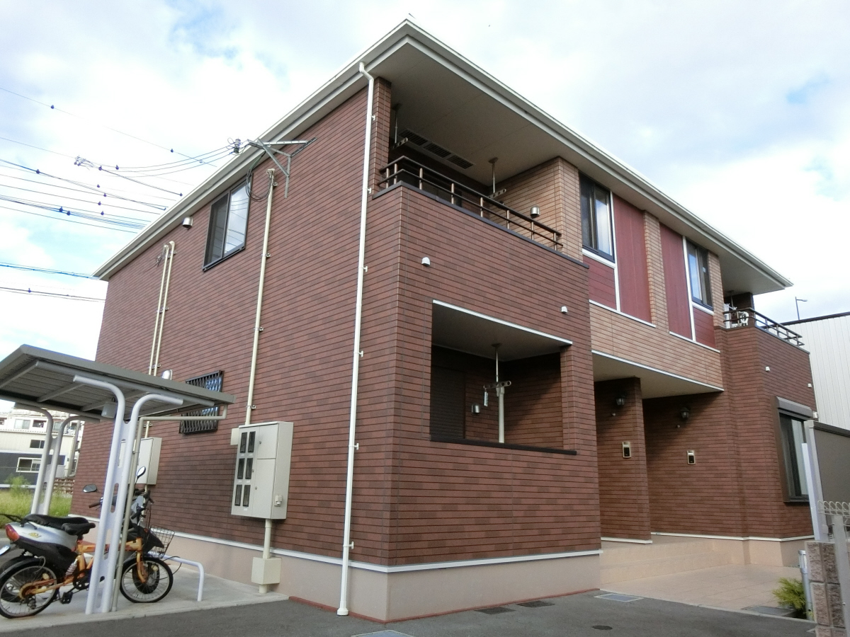 物件番号:1076728920 JR土山駅徒歩圏内の築浅ハイツ　人気の浴室1坪タイプ　インターネット無料