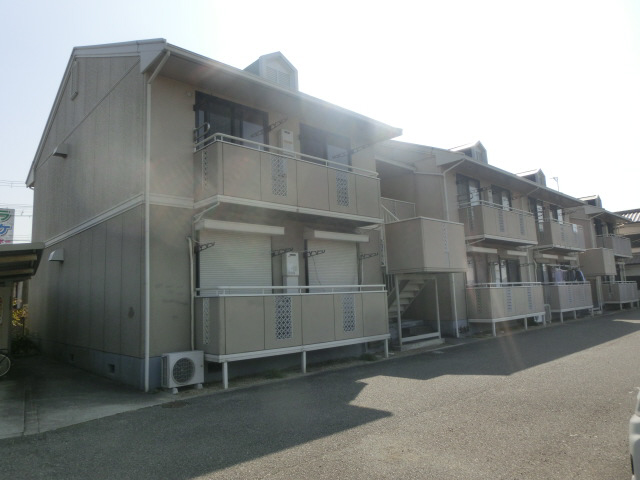 物件番号:1076730797 3LDK→2LDKに大改装　ペット飼育可　生活便利な立地です