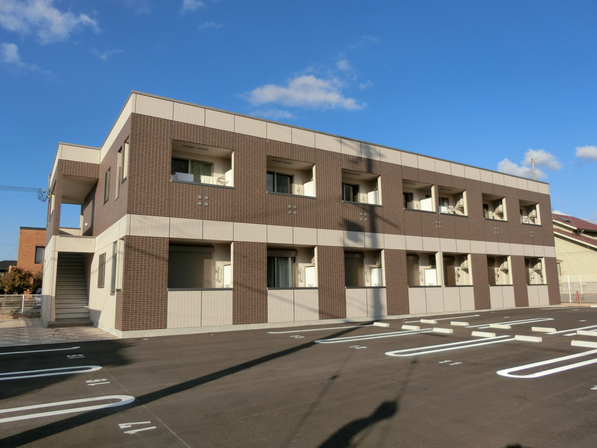 物件番号:1076729845 大手ハウスメーカー施工の設備充実築浅アパート　コンビニまで徒歩3分です