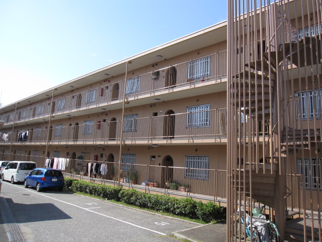 物件番号:1076745228 敷金・礼金0円キャンペーン 3LDK→2LDKに改装 角部屋で日当たり良好です