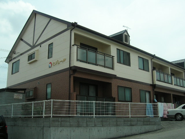 物件番号:1076718239 敷金・礼金0円キャンペーン 生活便利な立地 敷地内駐車場完備です