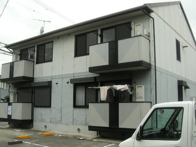 物件番号:1076717050 単身者の方にも新婚さんにもお勧めな一部屋 敷地内駐車場もあります