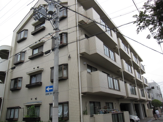 物件番号:1076710628 敷金・礼金０円　南向きで日当たり良好　西新町駅まで徒歩圏内です