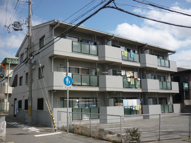 物件番号:1076727952 敷金・礼金０円キャンペーン　角部屋で日当り良好　2台目駐車場空有ります