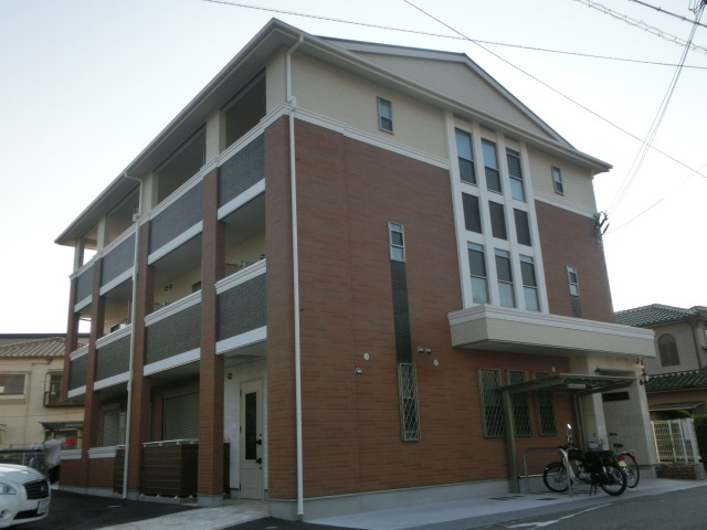 物件番号:1076745686 JR大久保駅まで徒歩圏内　オートロック付　敷地内駐車場完備