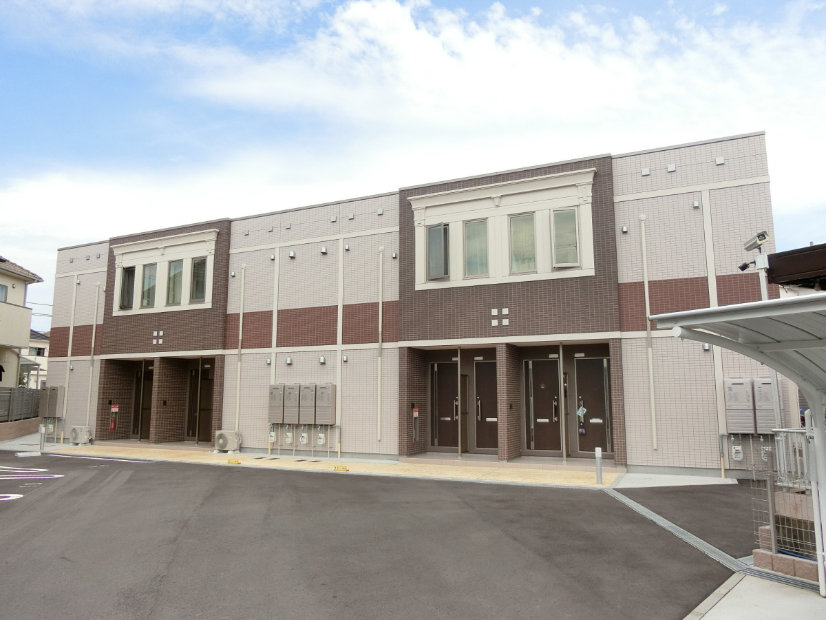 物件番号:1076742257 大手ハウスメーカー施工の築浅ハイツ　経済的な都市ガス　設備も充実してます