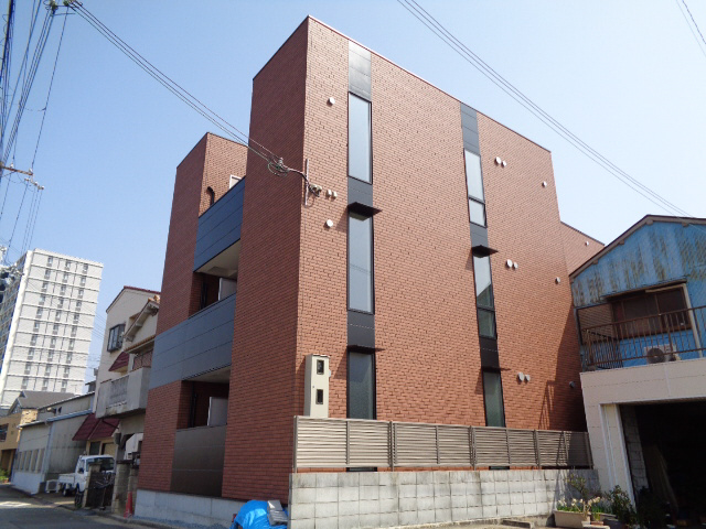 物件番号:1076735529 JR・山陽明石駅まで徒歩圏内 デザイナーズ築浅ハイツ インターネット無料です