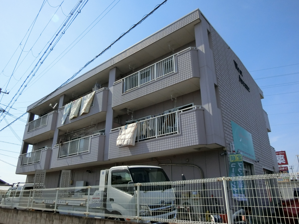 物件番号:1076727299 大手ハウスメーカー施工　バス停近く　明石駅までも徒歩圏内です