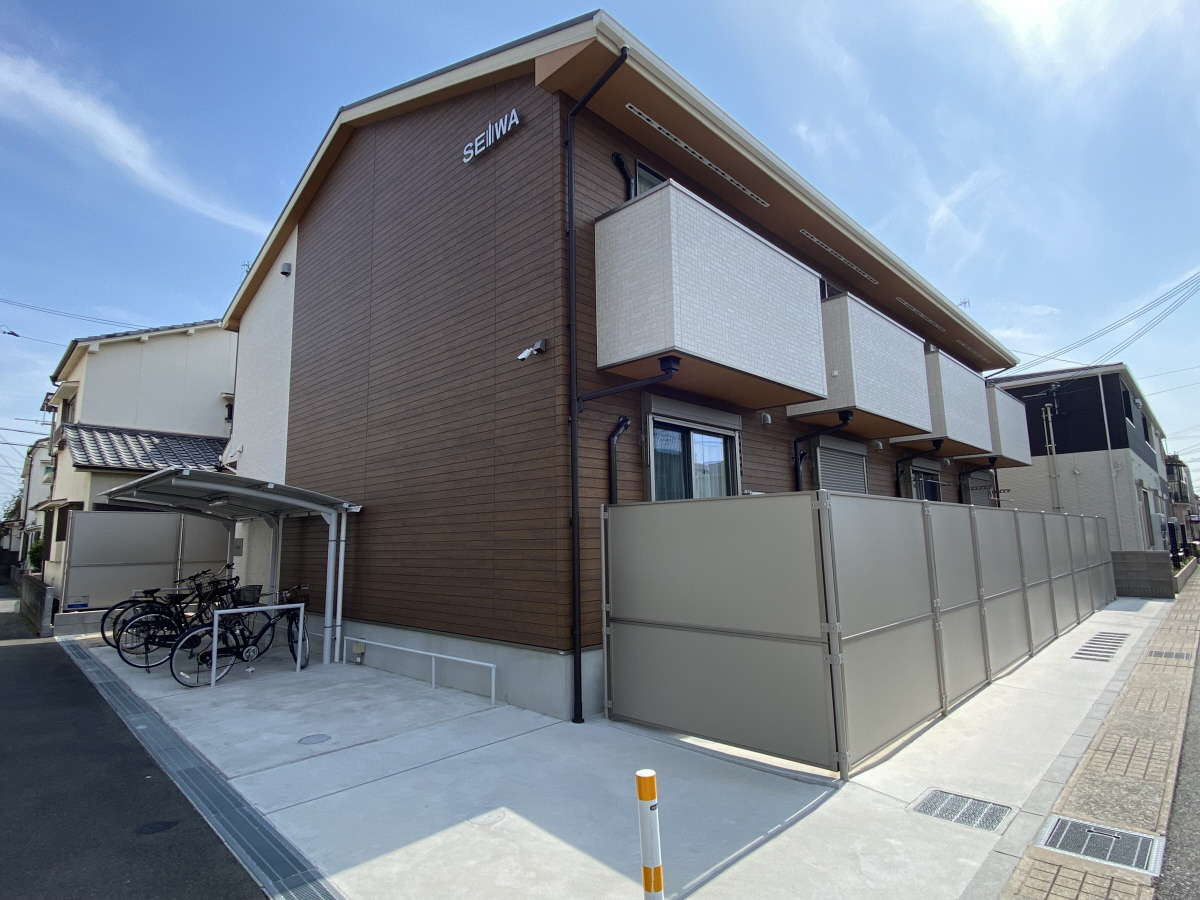 物件番号:1076737174 大手ハウスメーカー施工の築浅ハイツ JR西明石駅まで徒歩8分で設備も充実