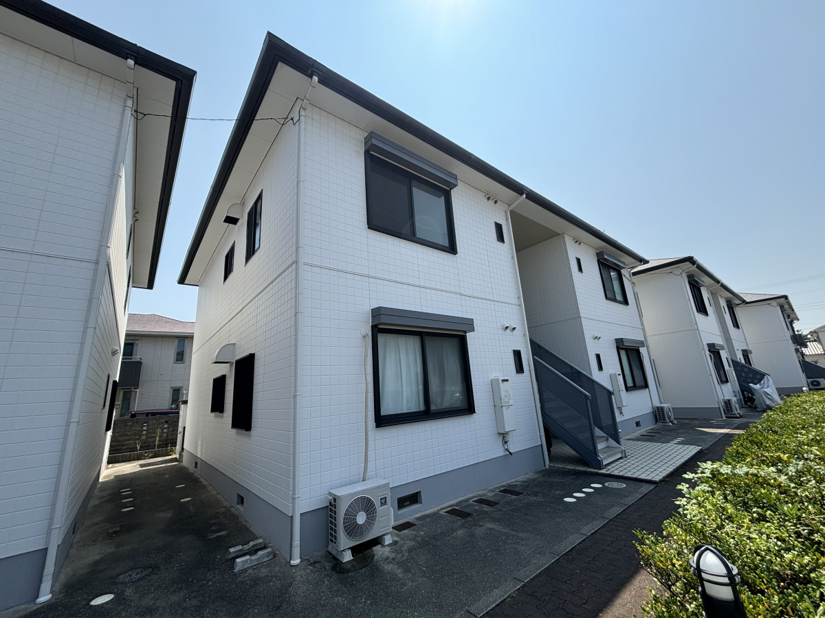 物件番号:1076730678 大規模リフォーム 駐車場1台込みの賃料 閑静な住宅街